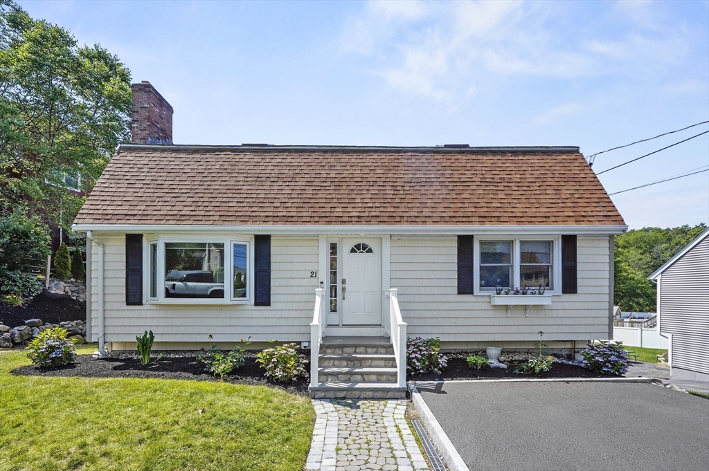 21 Sylvanus Wood Lane
