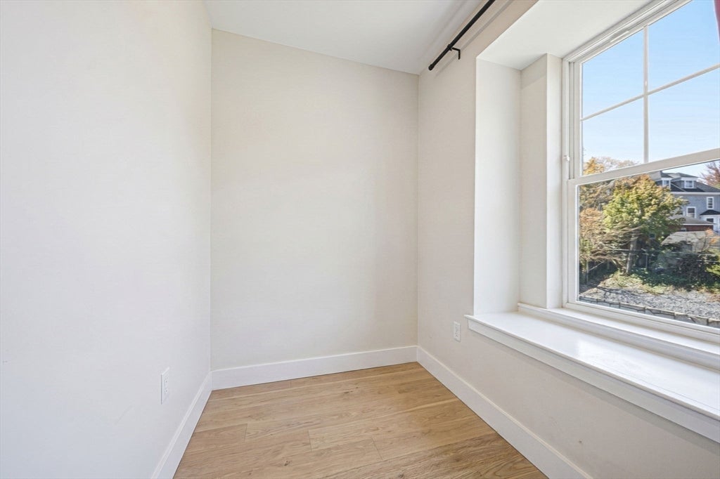 365 Newport Ave #303, Quincy, MA Photo #14