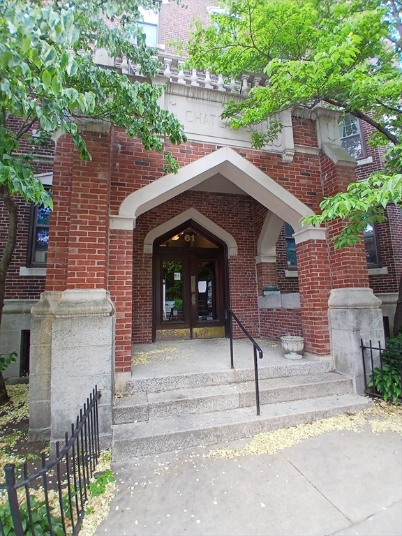 61 Quint Ave 8