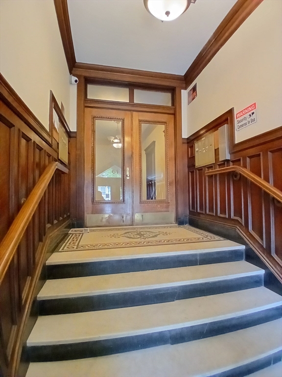 61 Quint Ave 8