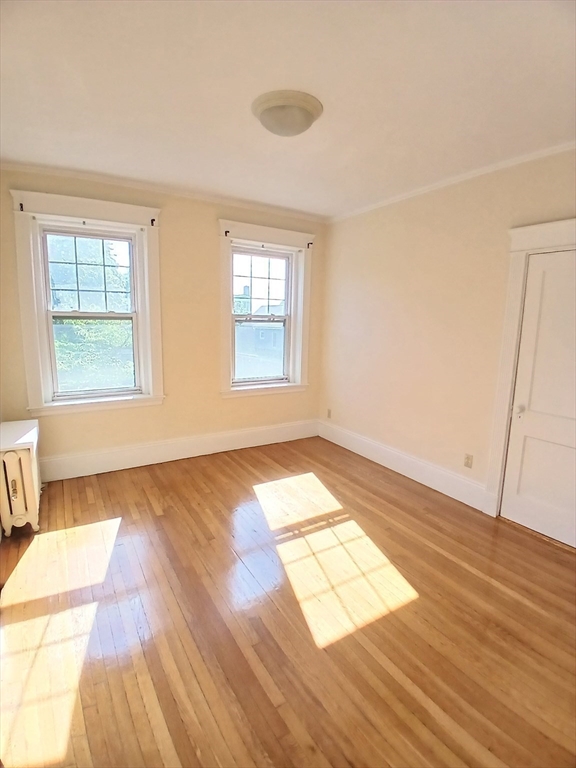 61 Quint Ave 8