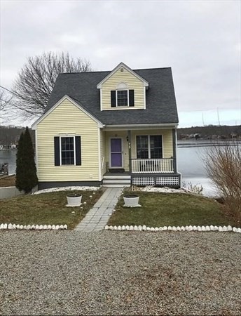 75 Lakeshore Dr