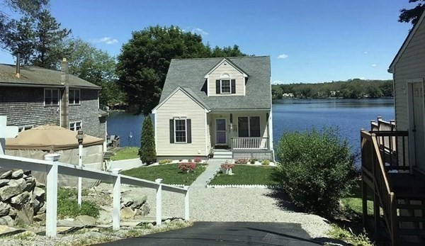 75 Lakeshore Dr