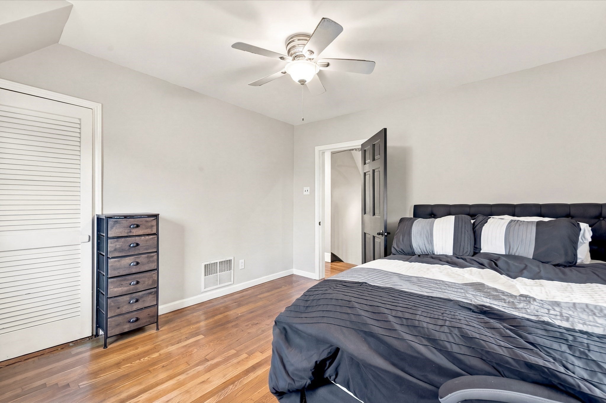 506 Eastern Ave, Lynn, MA, 506 Eastern Ave, Lynn, MA Photo #25