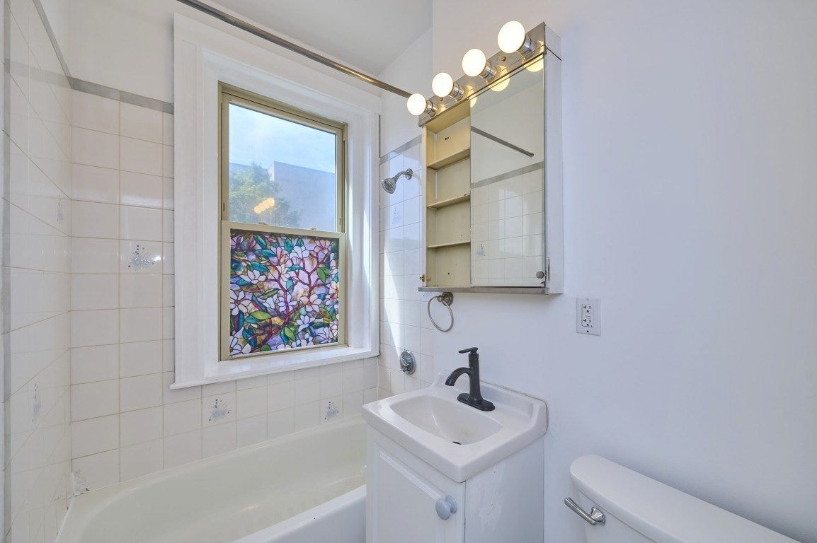 1677 Commonwealth Ave #12, Boston, MA, 1677 Commonwealth Ave #12, Boston, MA Photo #9
