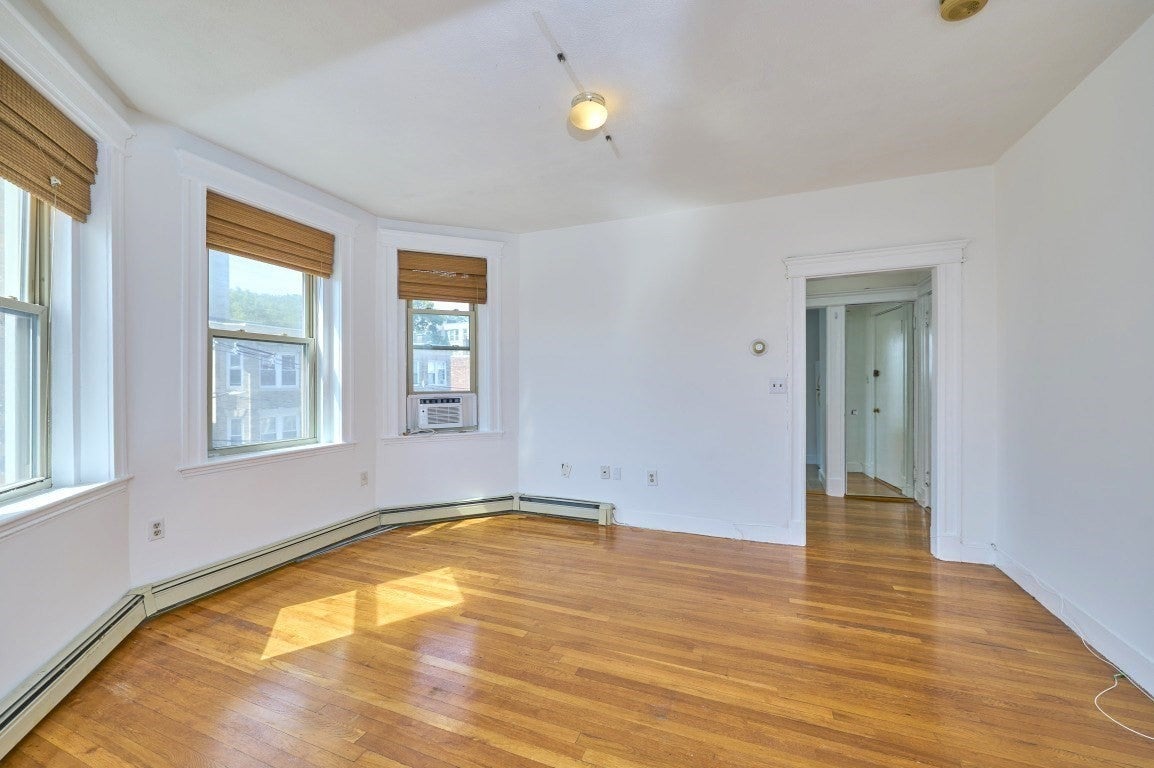 1677 Commonwealth Ave #12, Boston, MA, 1677 Commonwealth Ave #12, Boston, MA Photo #5