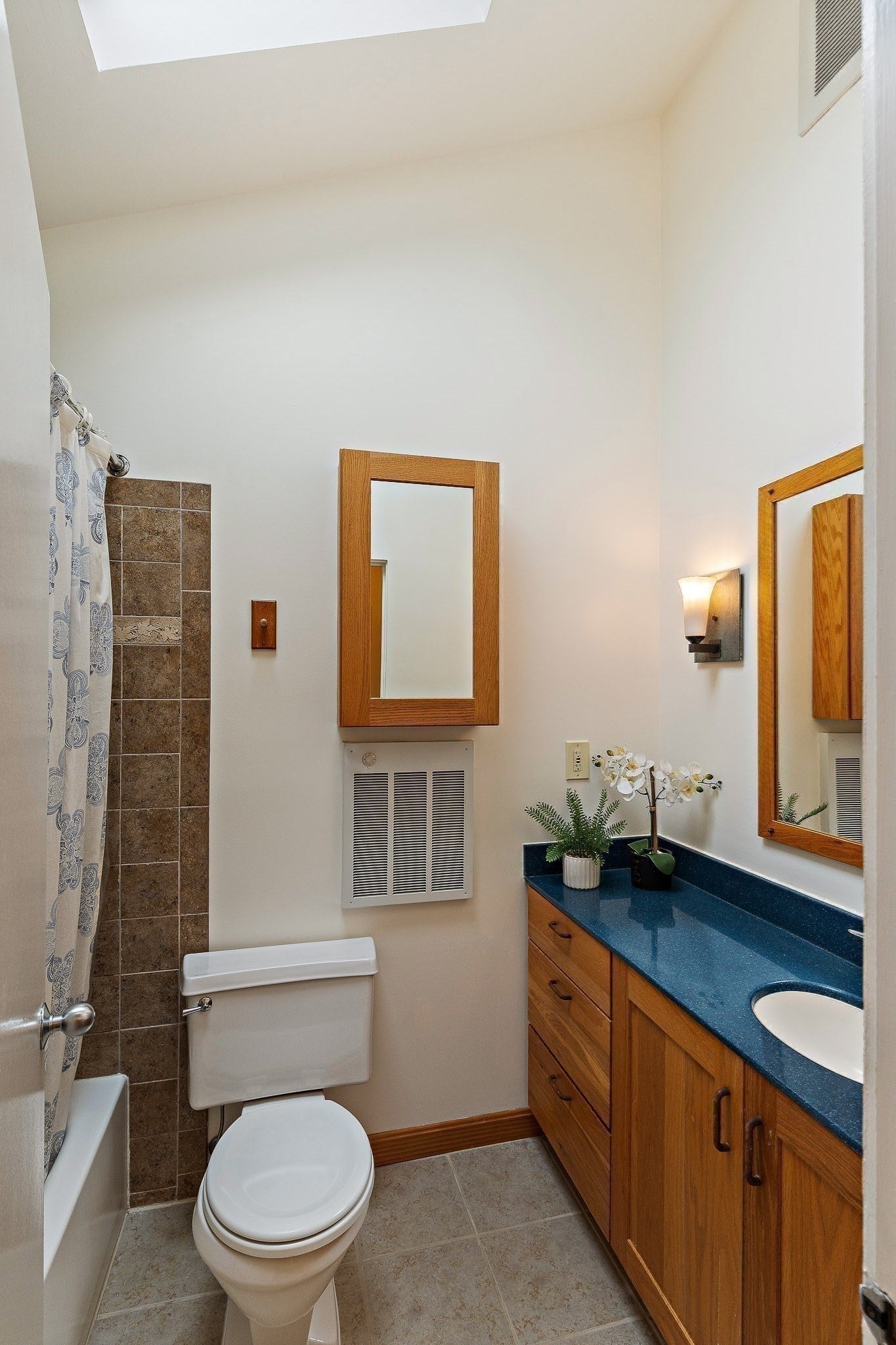 38 Warwick St #38, Somerville, MA, 38 Warwick St #38, Somerville, MA Photo #18