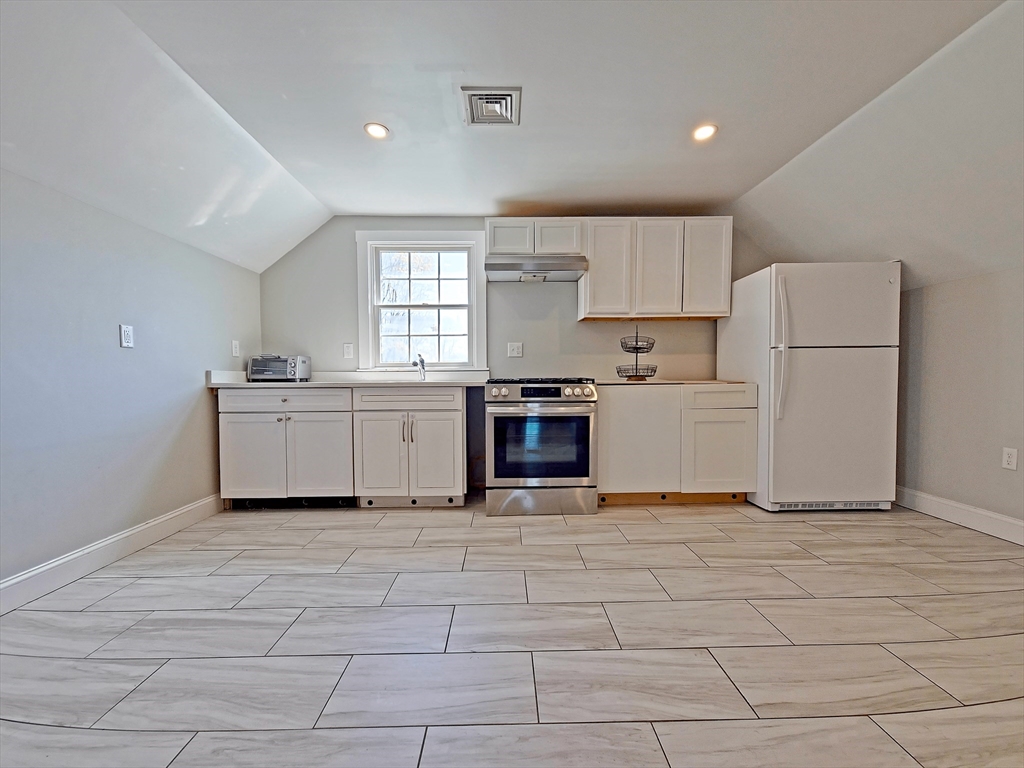 23 Old Barnstable Rd