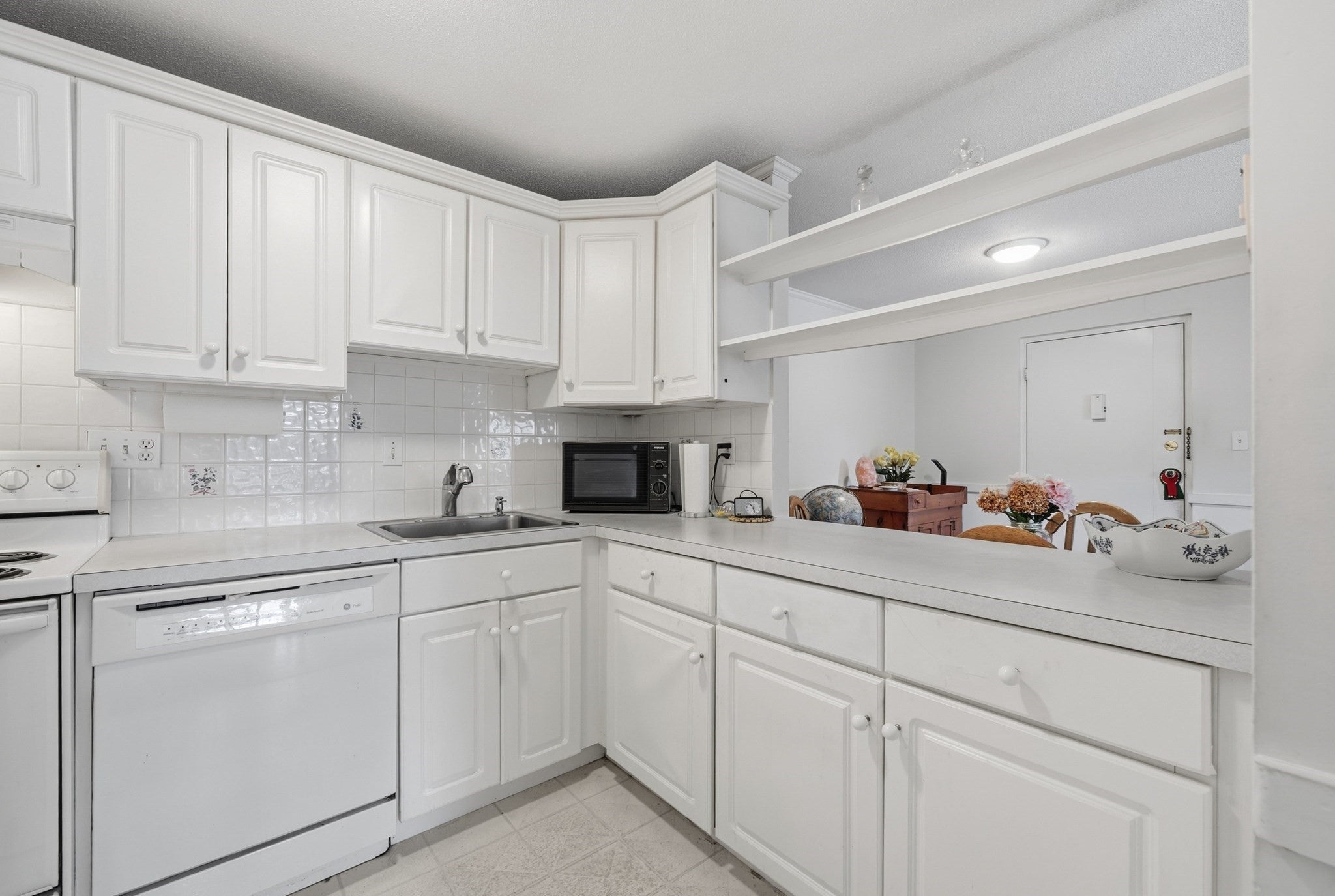 257 North Main St #8, Andover, MA, 257 North Main St #8, Andover, MA Photo #8