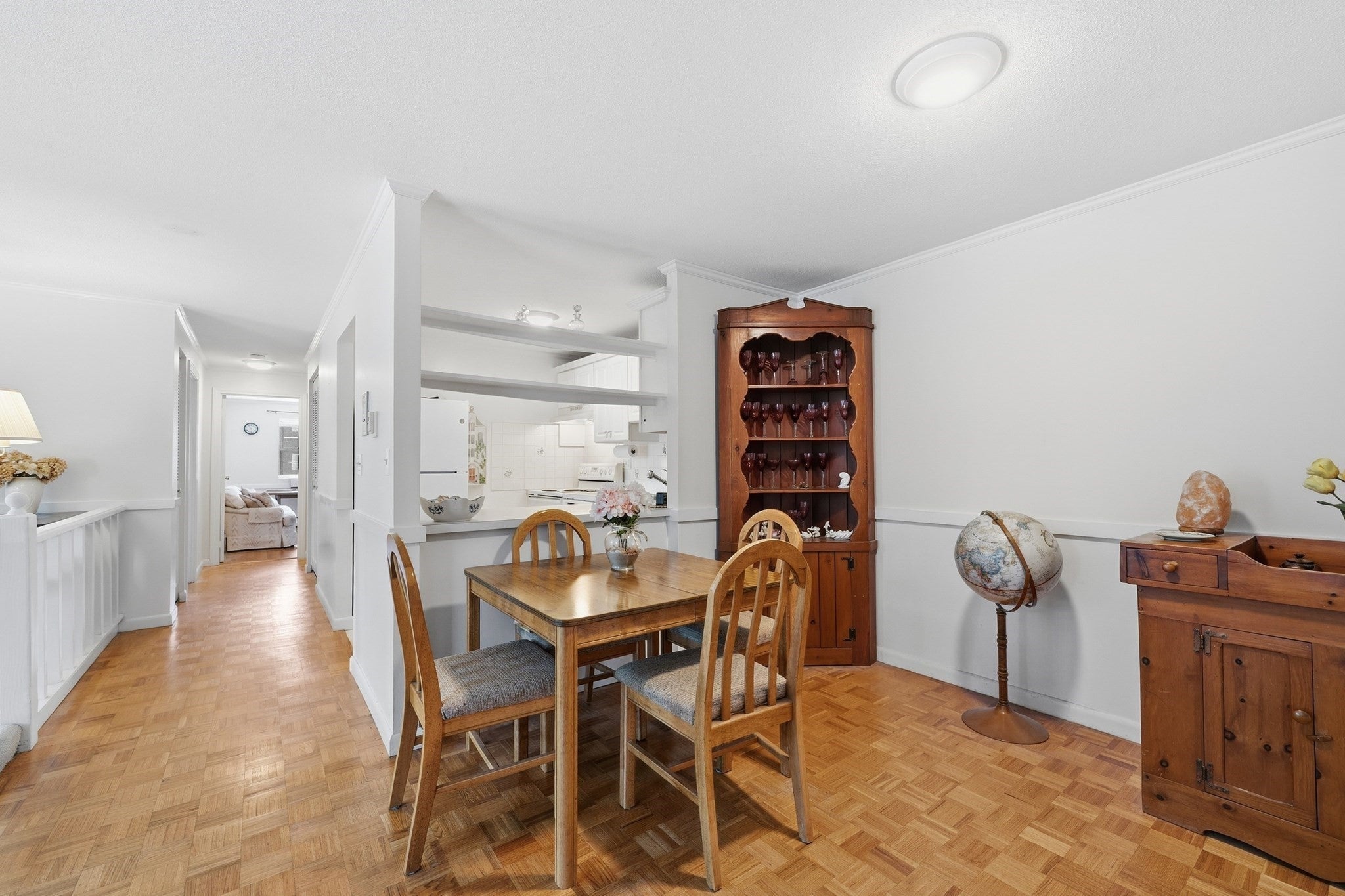 257 North Main St 8