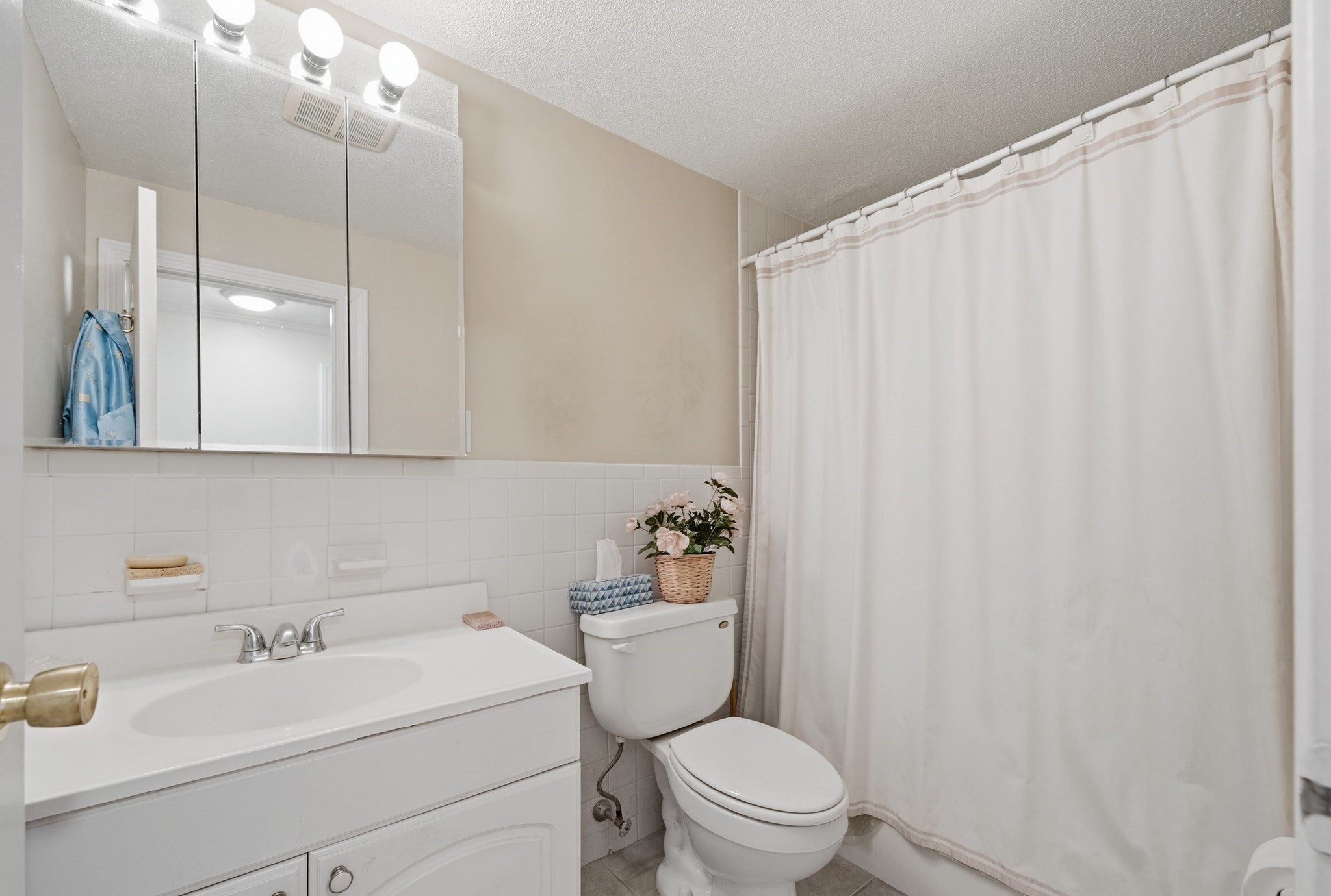 257 North Main St #8, Andover, MA, 257 North Main St #8, Andover, MA Photo #19
