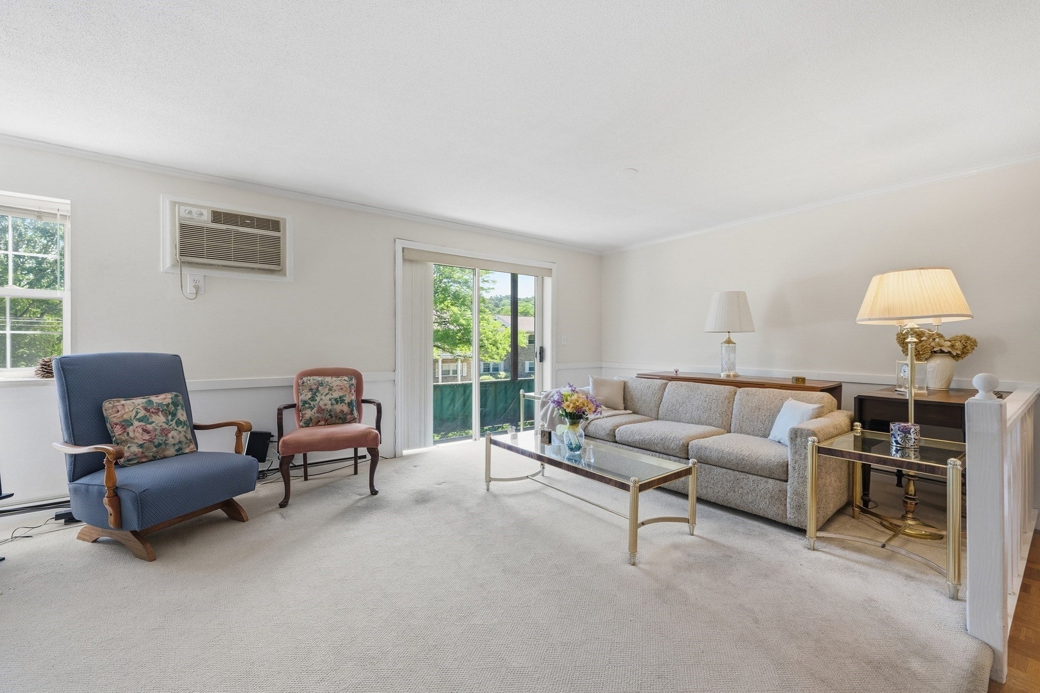 257 North Main St 8