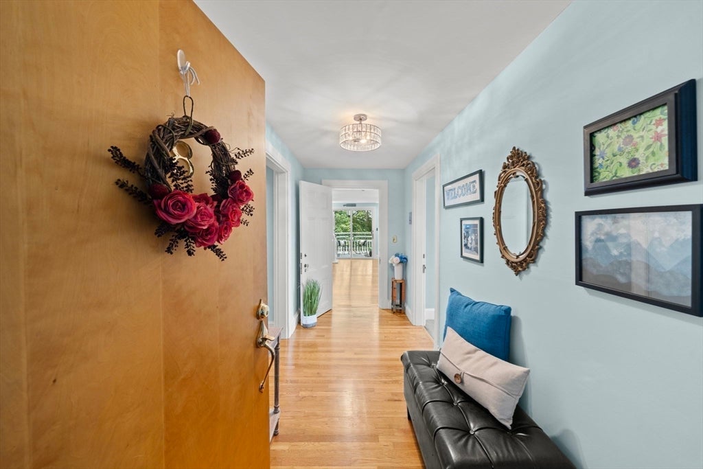 1401 Great Pond Road 8