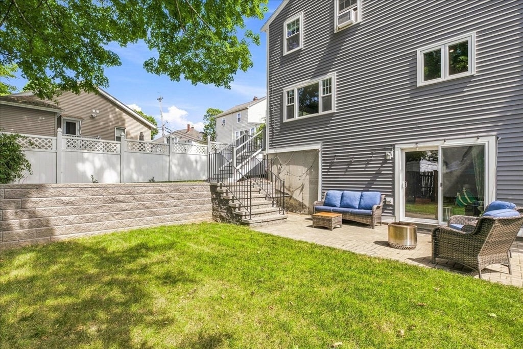 4 Commodore Ter, Boston, MA, 4 Commodore Ter, Boston, MA Photo #21