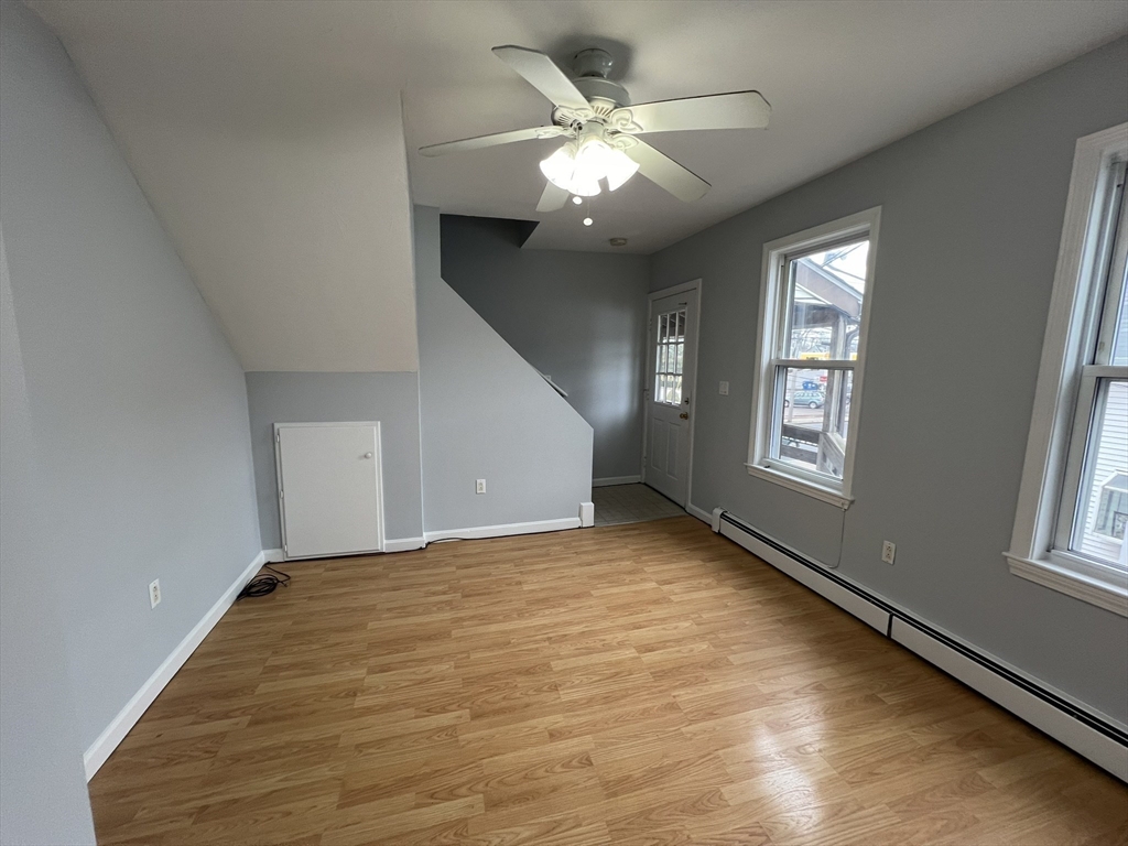 155 E Central St R