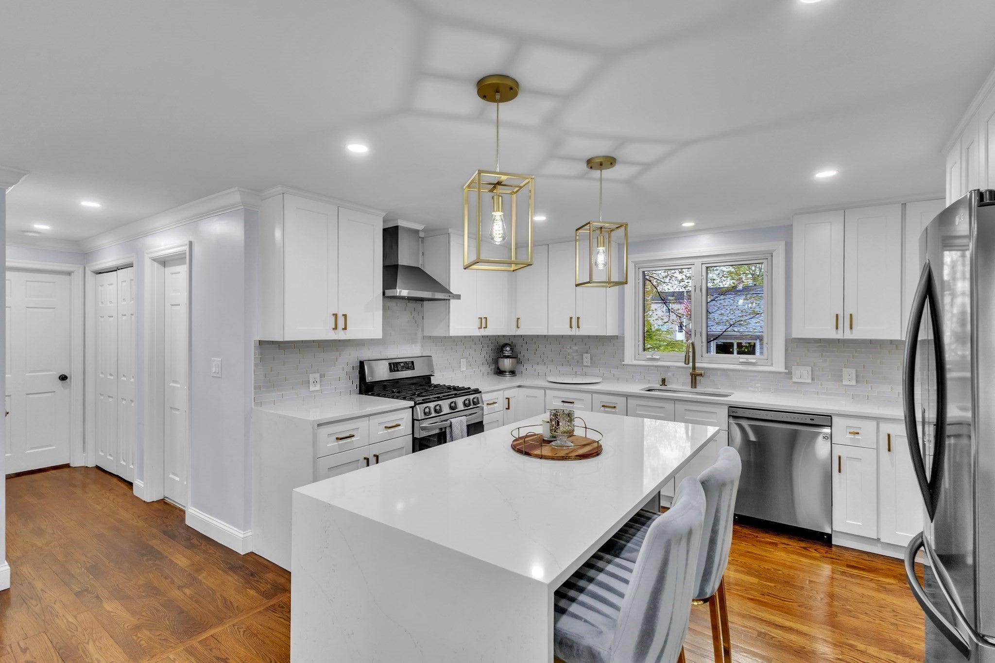 7 Corey Rd
