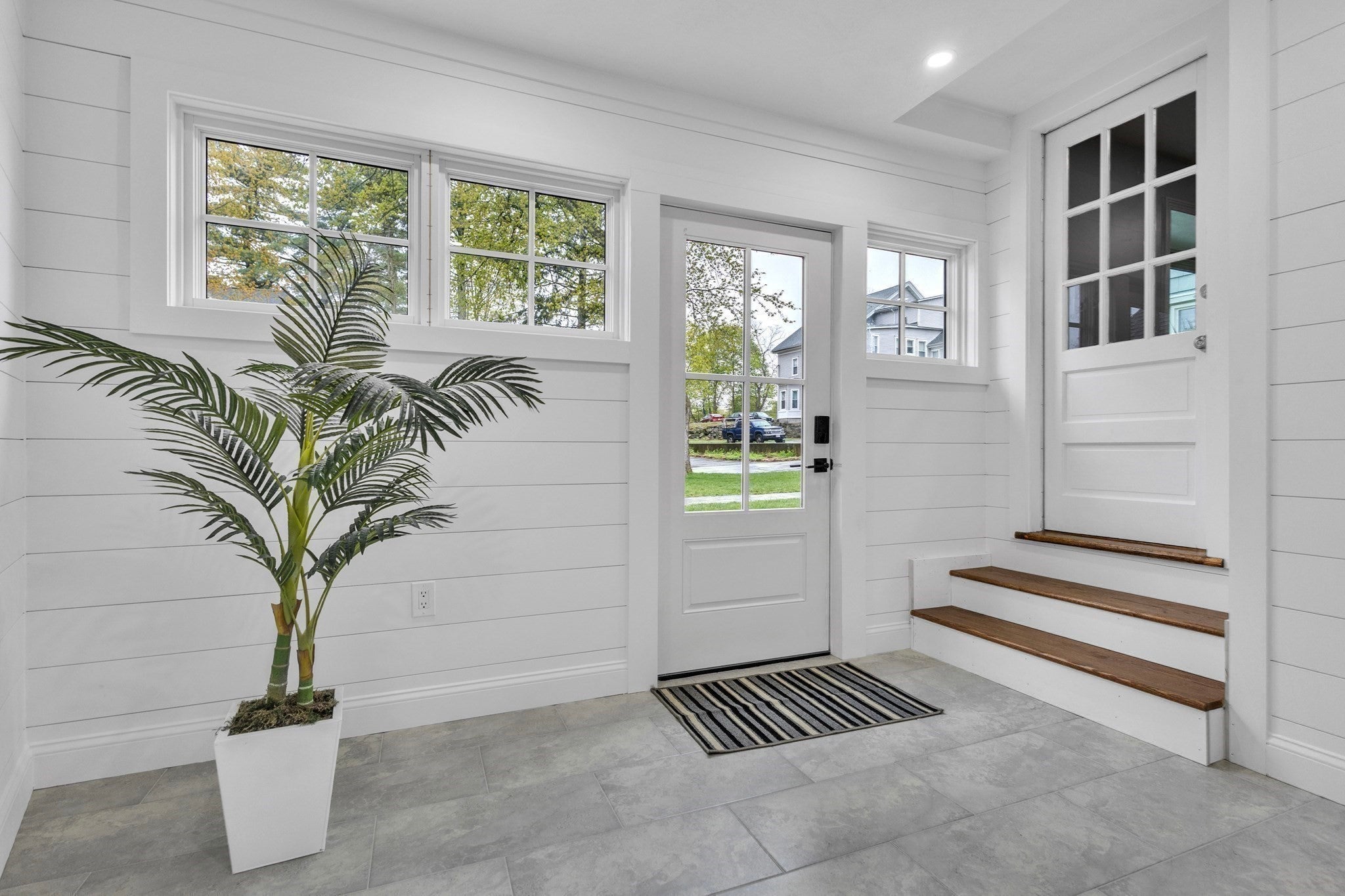 7 Corey Rd