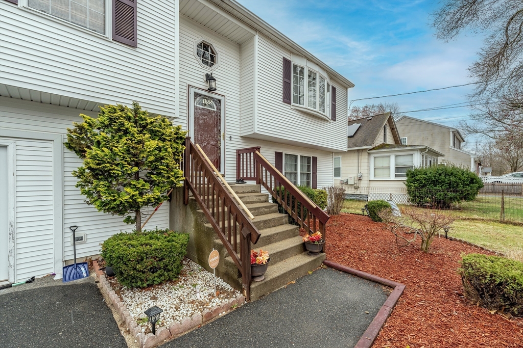 155 Lucerne Road