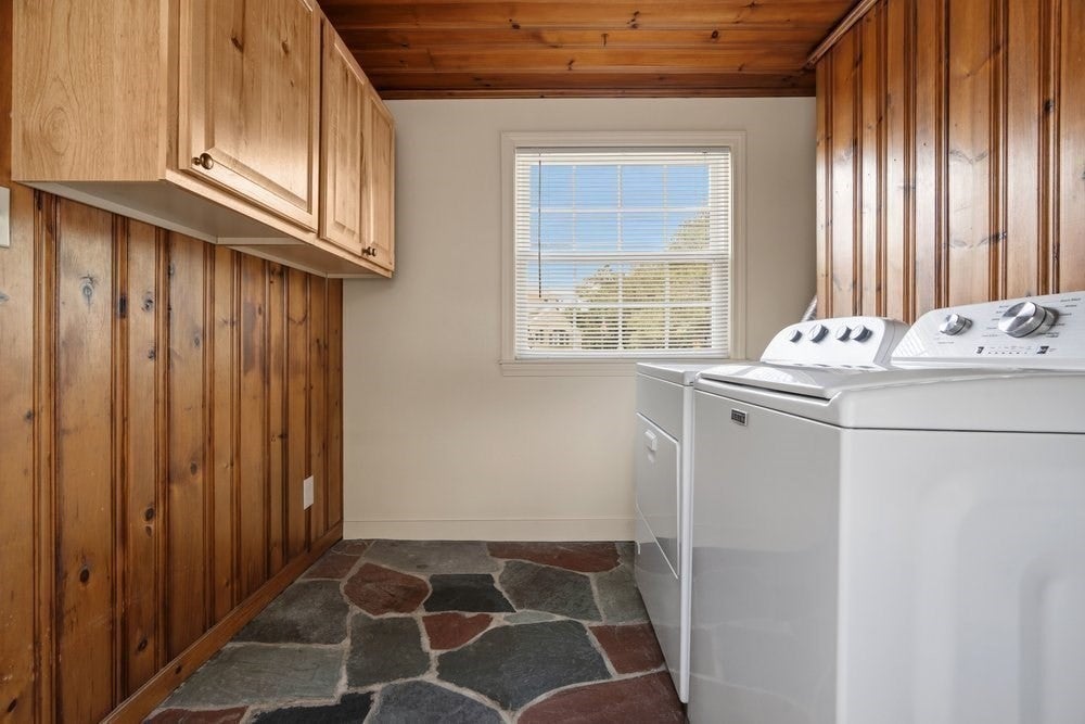4 Abbott Rd, Waltham, MA Photo #22