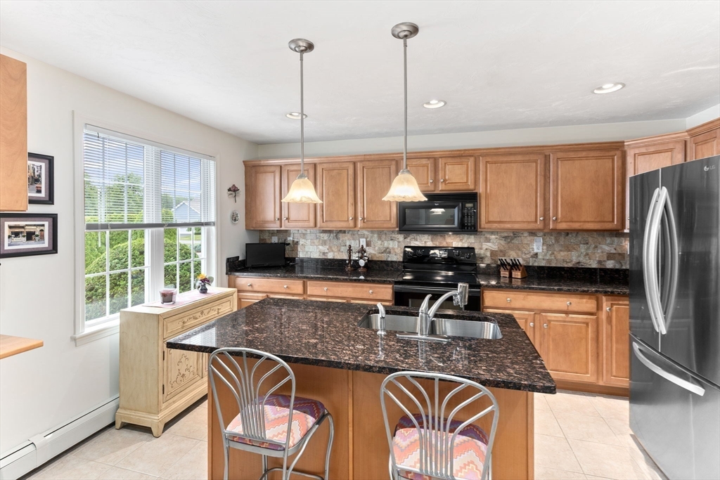11 Deirdre Circle 11