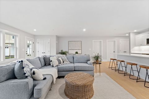 14 Old Country Way B Scituate MA 02066