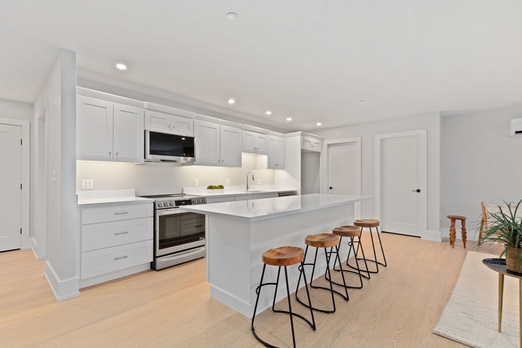 14 Old Country Way B