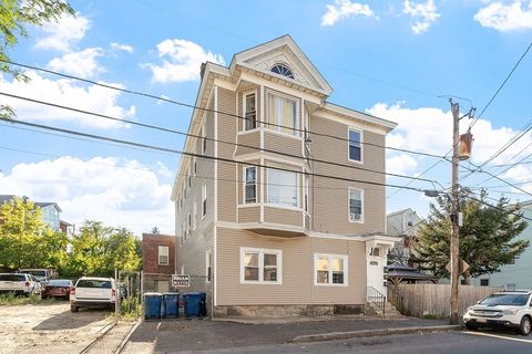 192 Union Lawrence MA 01810