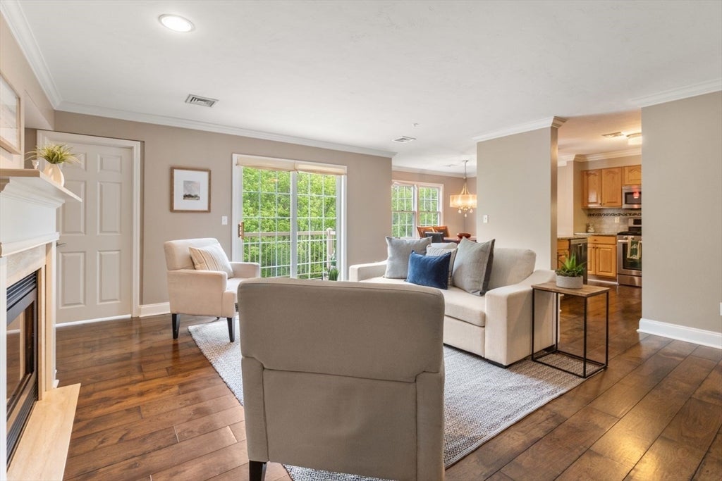 121 Revere St #G, Canton, MA Photo #7