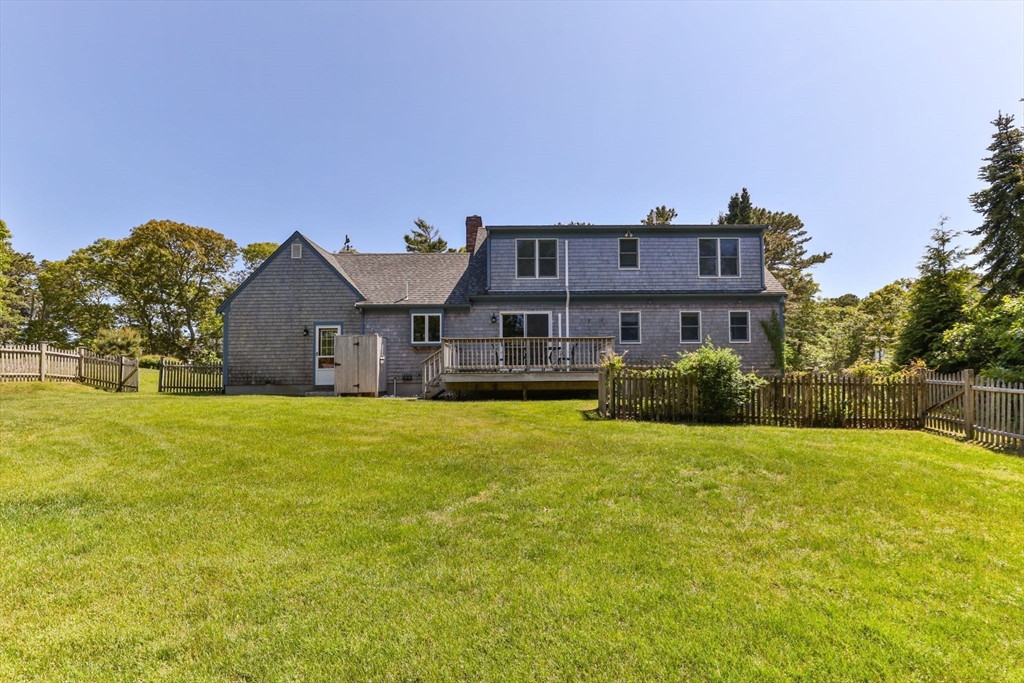 74 Deering Dr