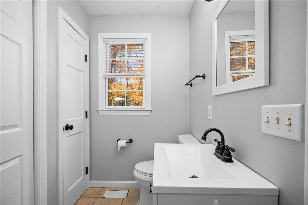 16 Wildflower Dr, Sutton, MA, 16 Wildflower Dr, Sutton, MA Photo #14