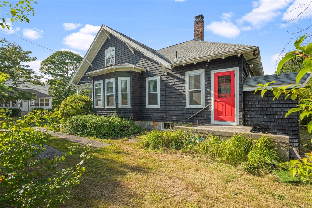 92 Thurber Ave