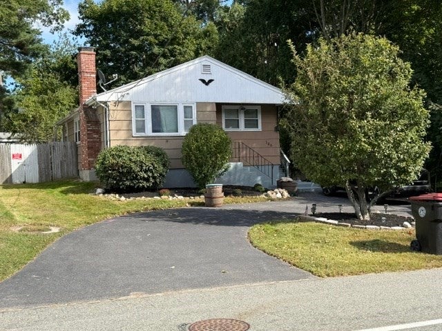 Photo of 186 Pearl St, Brockton, MA