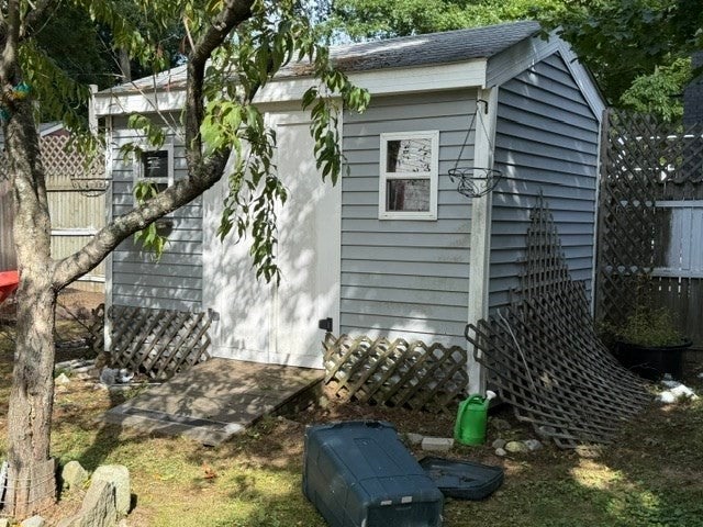 186 Pearl St, Brockton, MA, 186 Pearl St, Brockton, MA Photo #10