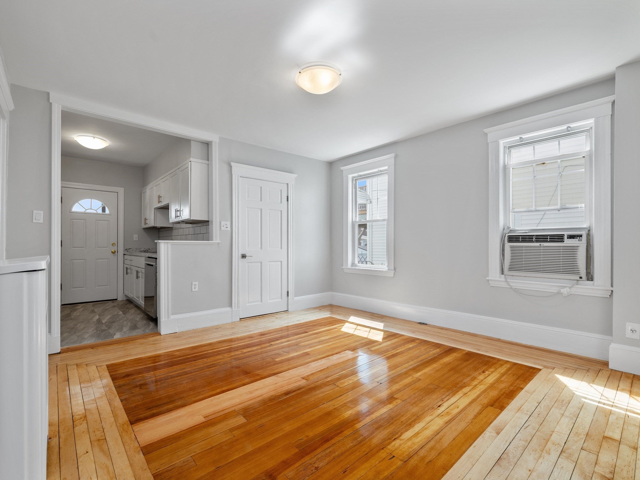 16 Windsor Rd 1
