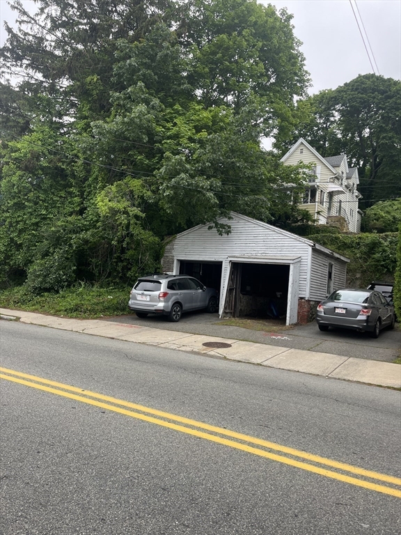 610 Humphrey Street 1