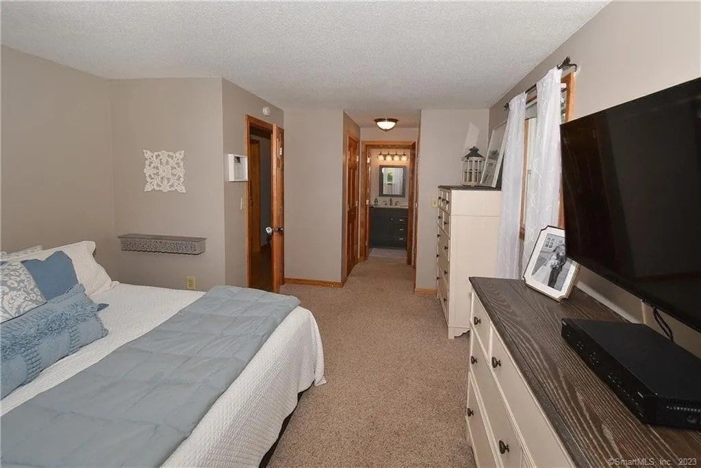 281 Abbe Rd, Enfield, CT, 281 Abbe Rd, Enfield, CT Photo #8