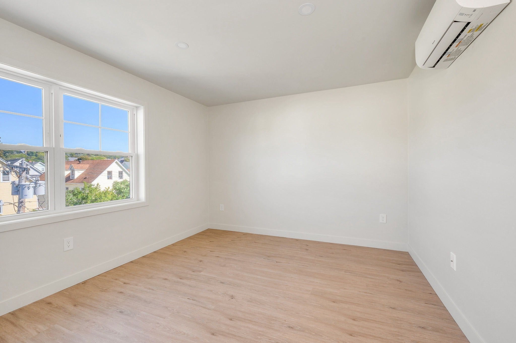 131 Perry Street #402, Lowell, MA, 131 Perry Street #402, Lowell, MA Photo #15