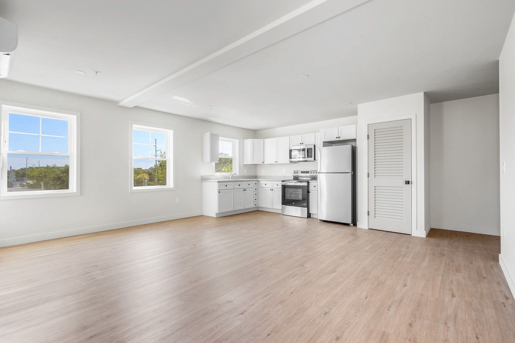 131 Perry Street #402, Lowell, MA, 131 Perry Street #402, Lowell, MA Photo #2