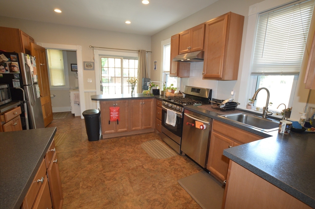 35-37 Thorndike St