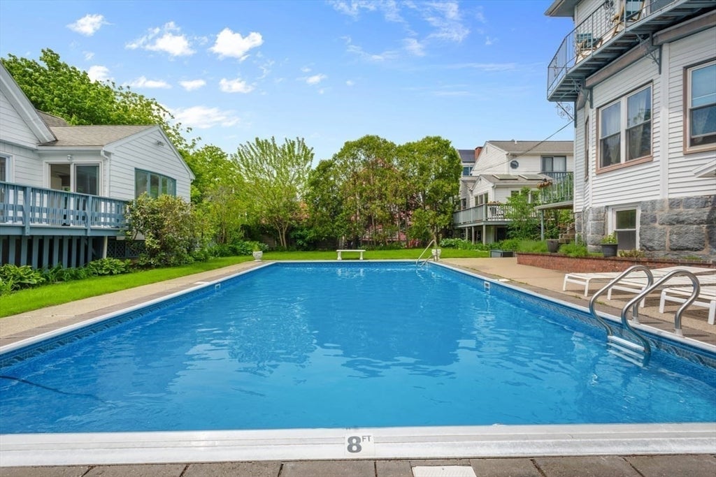 15 South Fairview Street 3, Boston MA 02131