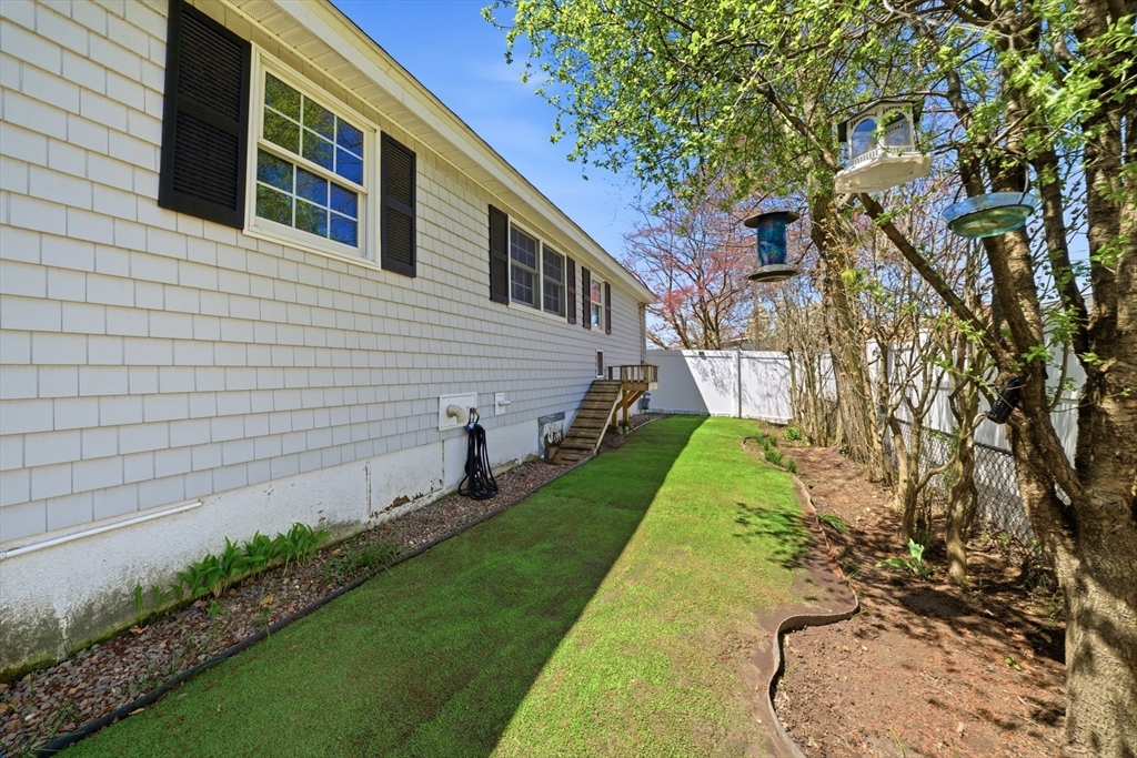 28 Elmwood St