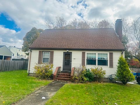 599 North St Randolph MA 02368