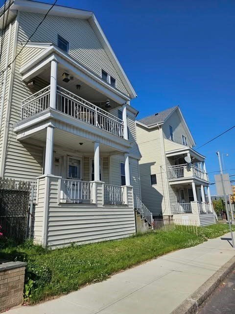 860-868 President Ave