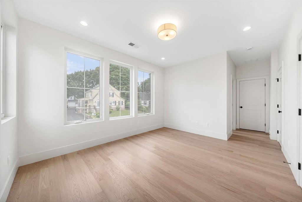 20 Crescent Road #20, Needham, MA Photo #28