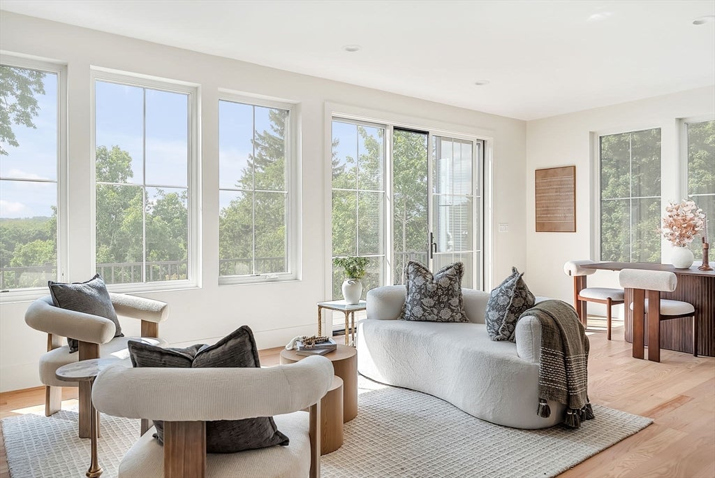 20 Crescent Road 20