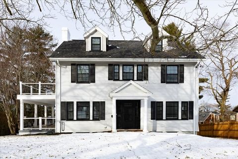 Photo of 37 Wolcott Rd #N/A, Brookline, MA 02467 (MLS # 73468123)