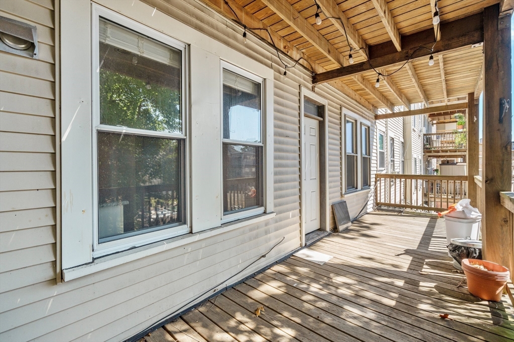 1742 Commonwealth Ave #1, Boston, MA Photo #24