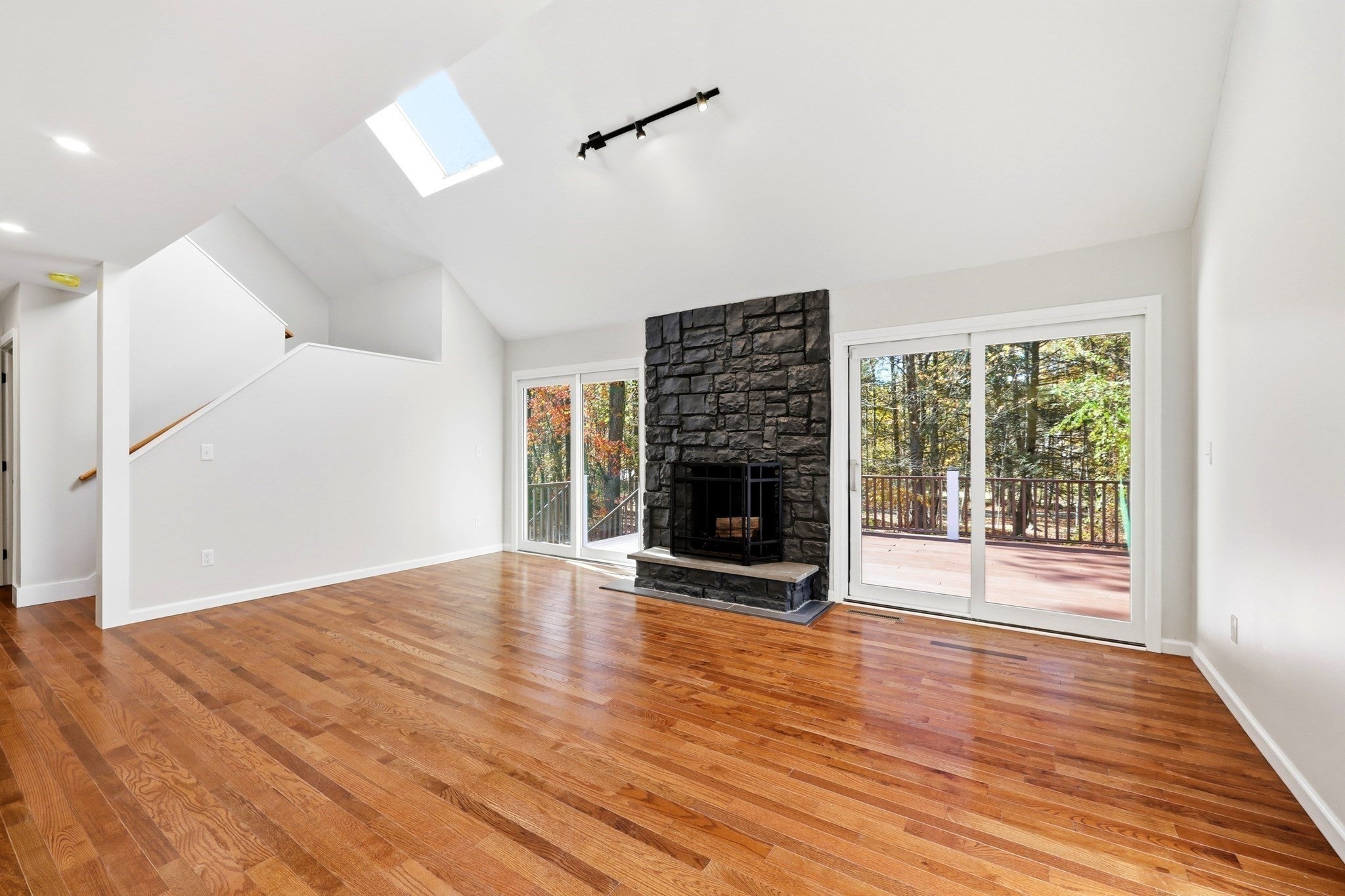 139 E Hill Rd, Brimfield, MA Photo #6