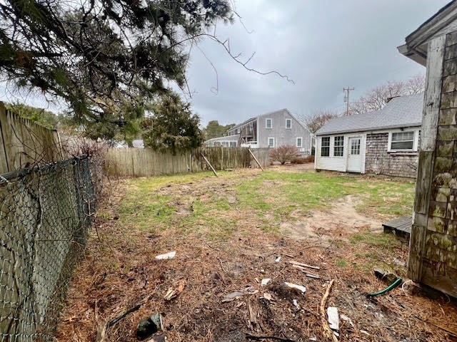 6 Elliot Drive