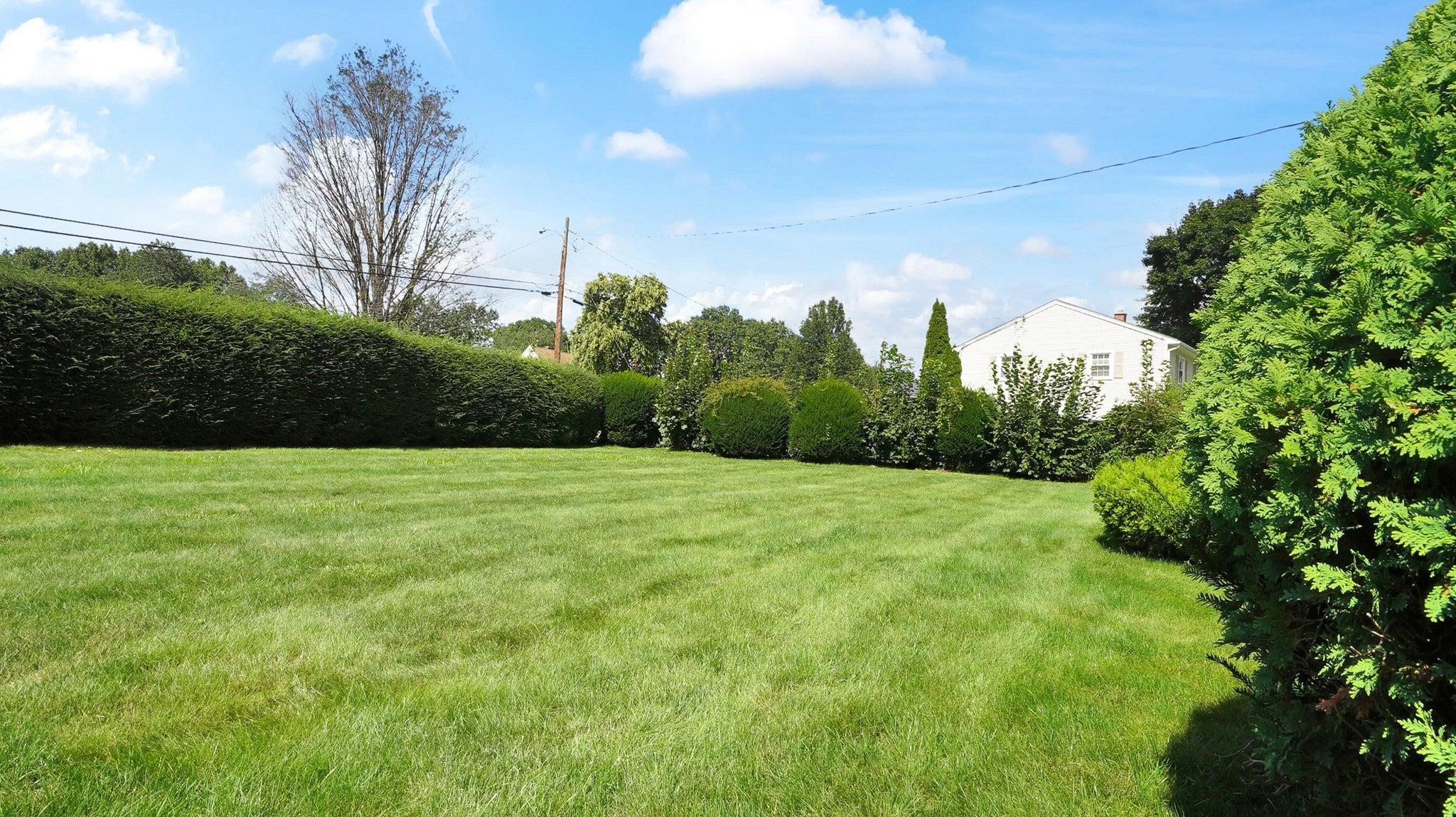 115 Clover Rd, Ludlow, MA Photo #23